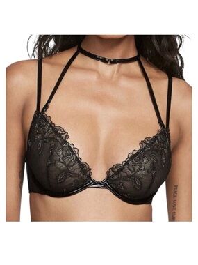 Victoria's Secret Very Sexy 32D strappy low cut demi choker bra BC3 3216